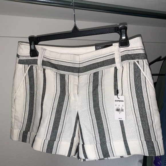 Express Midi / Mid Rise Linen Shorts - Picture 1 of 2